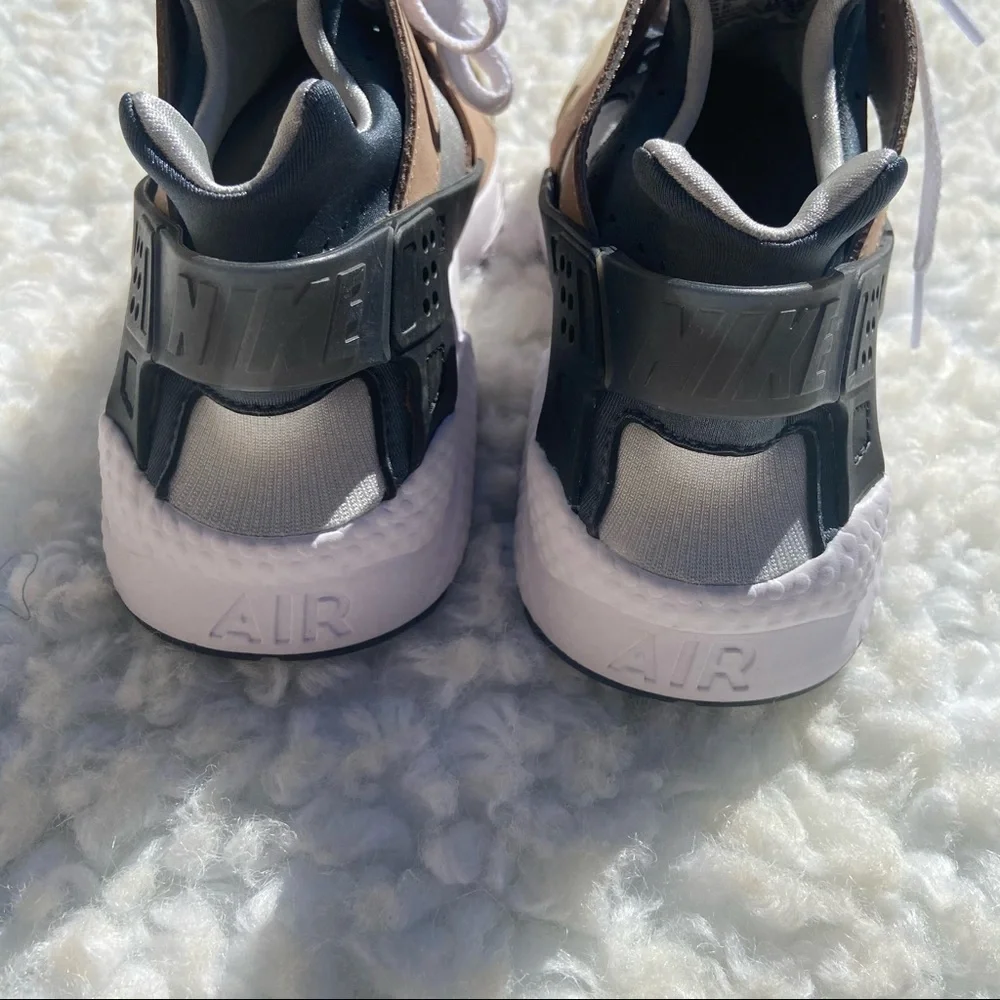 Nike Huarache OG Escape - Picture 4 of 6